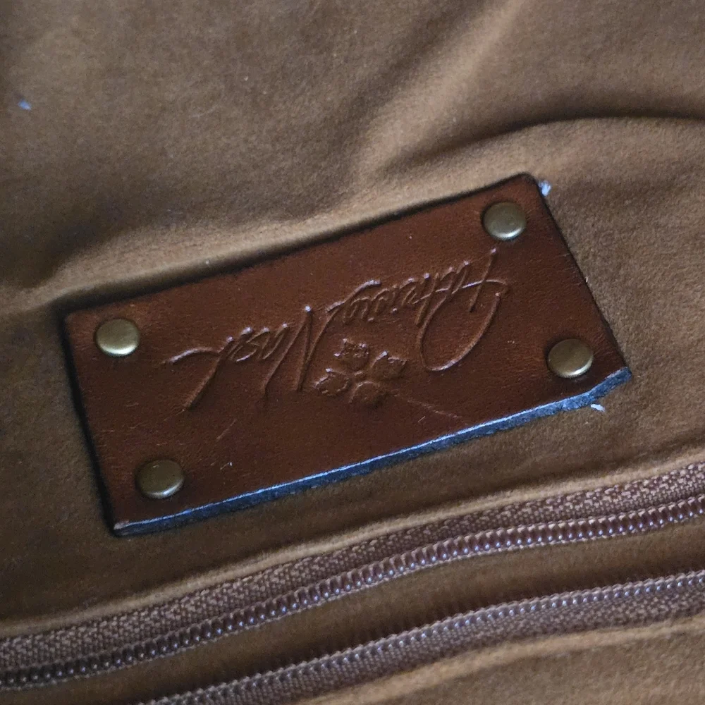 Patricia Nash Leather Avellino Floral Medium Front Pocket Crossbody - Picture 11 of 16